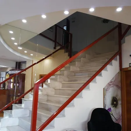 Sol Hotel 3*